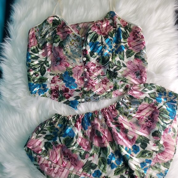 Vintage Victoria's Secret Floral Pajama Set, Size Medium - Picture 1 of 12